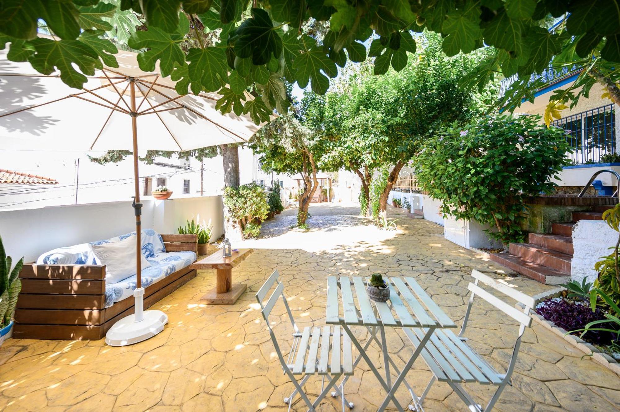 Blue Castle Guesthouse Малага Екстер'єр фото